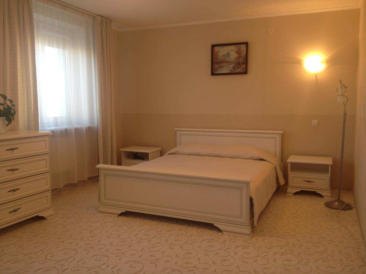 Hotel Muhavets Pruzhany Ngoại thất bức ảnh